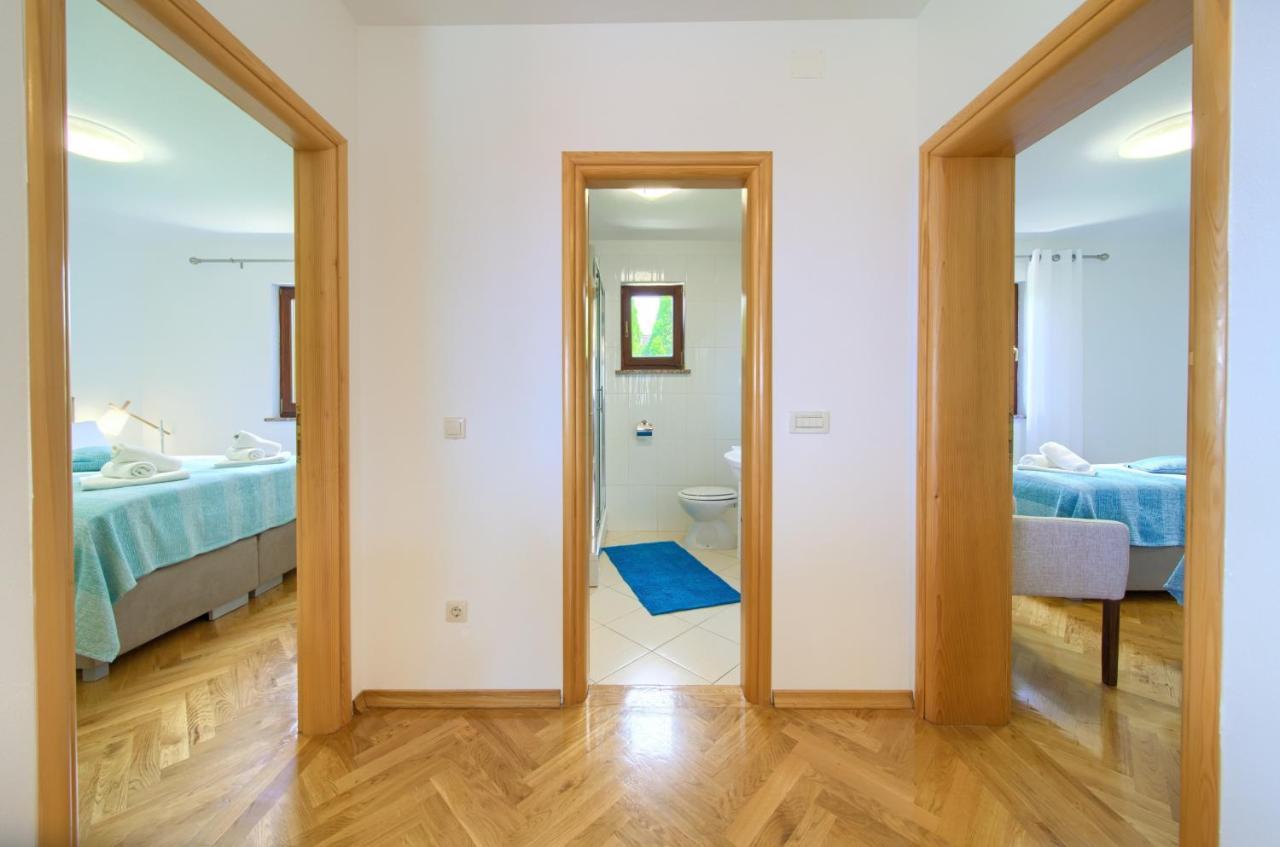 Apartment Jadran Malinska Zewnętrze zdjęcie
