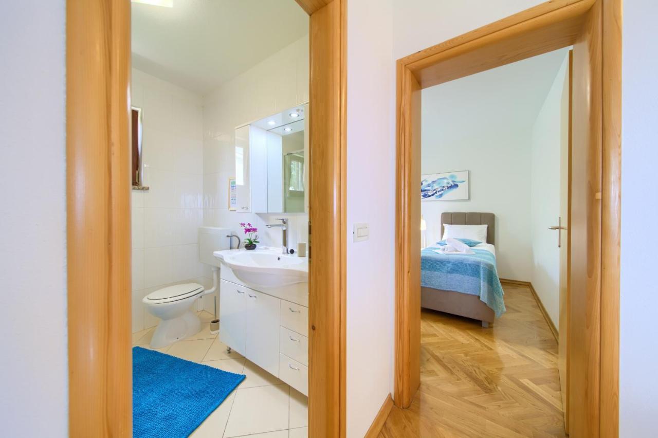 Apartment Jadran Malinska Zewnętrze zdjęcie
