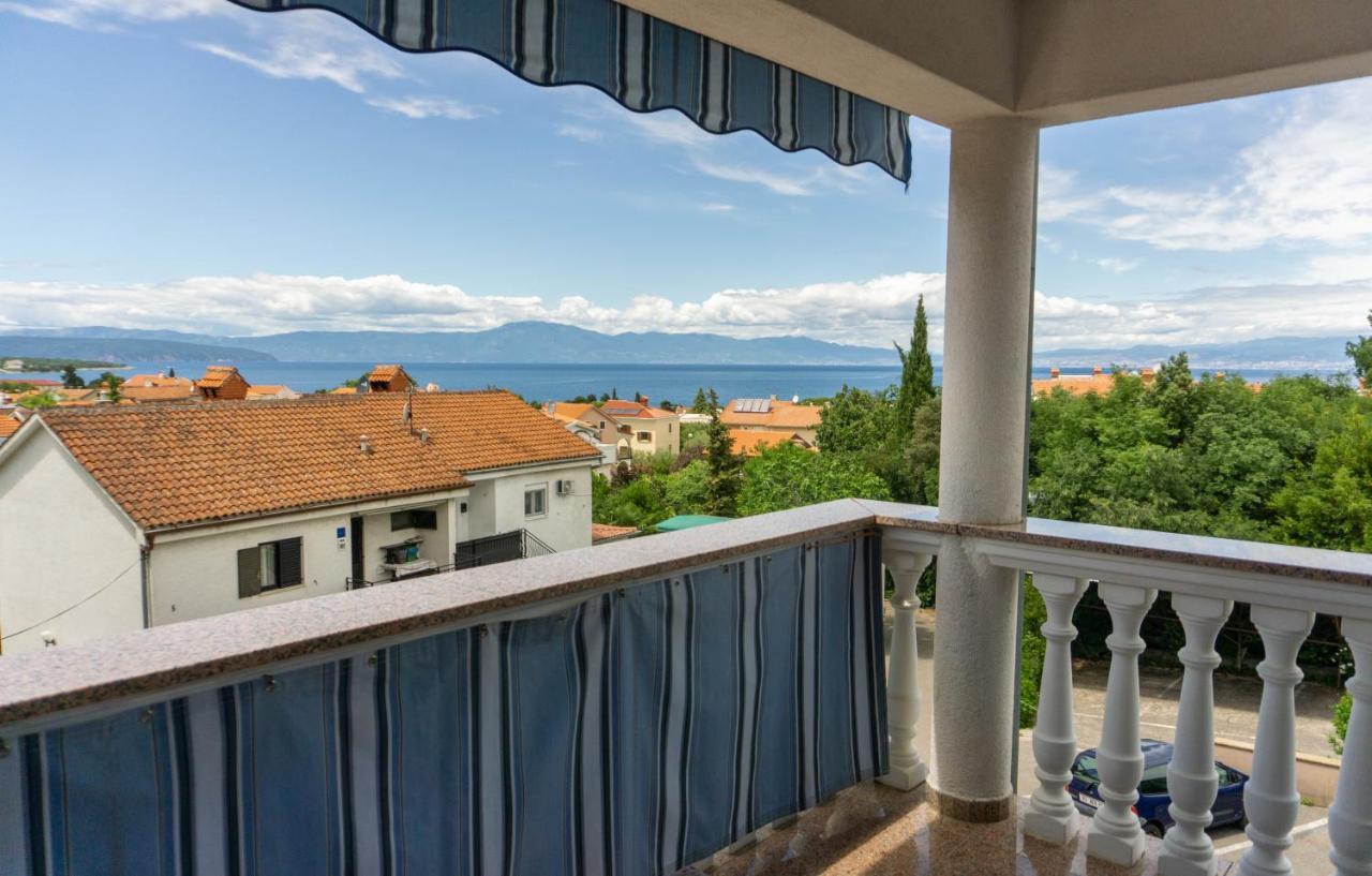 Apartment Jadran Malinska Zewnętrze zdjęcie