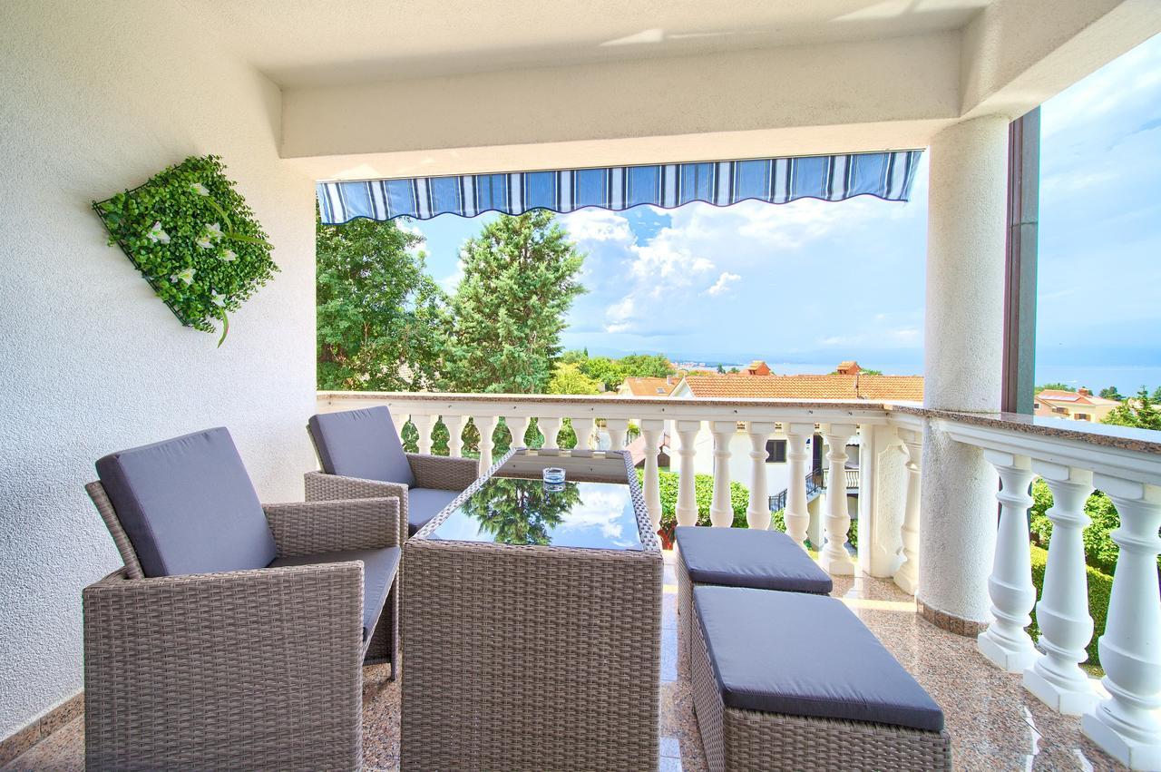 Apartment Jadran Malinska Zewnętrze zdjęcie