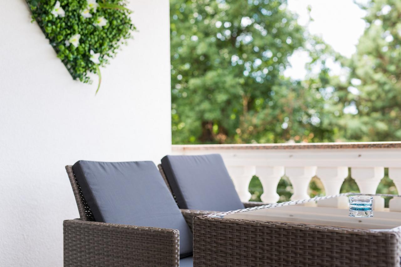 Apartment Jadran Malinska Zewnętrze zdjęcie