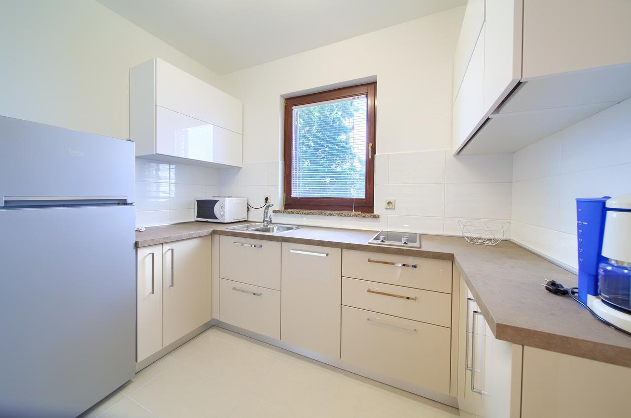 Apartment Jadran Malinska Zewnętrze zdjęcie